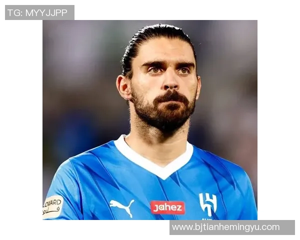 探索100位足球明星女性头像的魅力与风采，展现她们的独特个性与运动精神